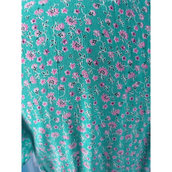 Womens Sz 8 Dress Ditsy Floral Print Above Knee Green V-Neck Short Sleeves - Picture 7 of 14